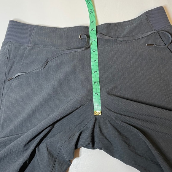Athleta Navy Stretch Travel Chic Pants Womens 4 Tall Normcore Pockets Lounge - Picture 11 of 14